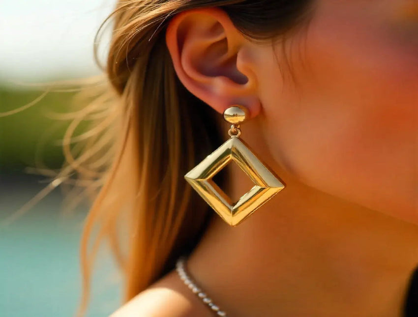 Artificial jewelry
